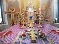 Вынесение Животворящего Креста